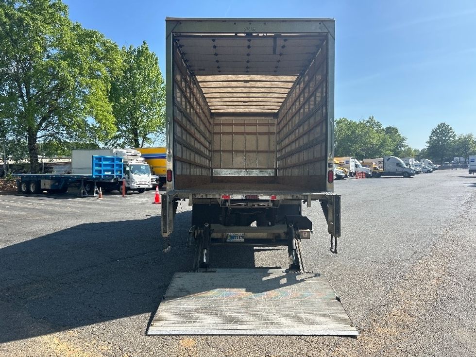 Medium Duty Box Truck-Light and Medium Duty Trucks-International-2021-MV607-Mebane-NC-182,083\n\t\tmiles-$ 56,250 - Image 9