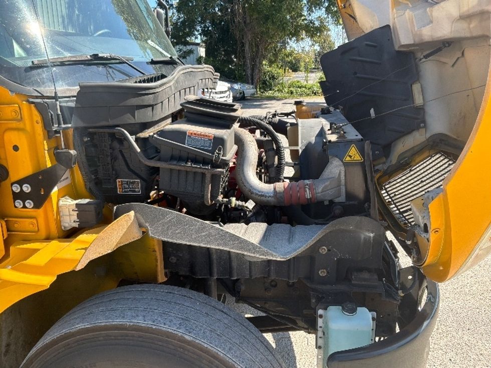 Medium Duty Box Truck-Light and Medium Duty Trucks-International-2021-MV607-Mebane-NC-198,683\n\t\tmiles-$ 33,500 - Image 22
