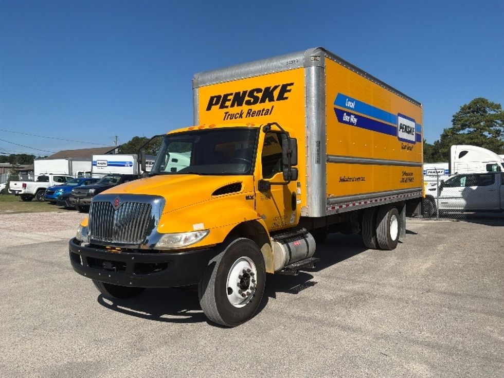 Medium Duty Box Truck-Light and Medium Duty Trucks-International-2021-MV607-Mebane-NC-198,683\n\t\tmiles-$ 33,500 - Image 3