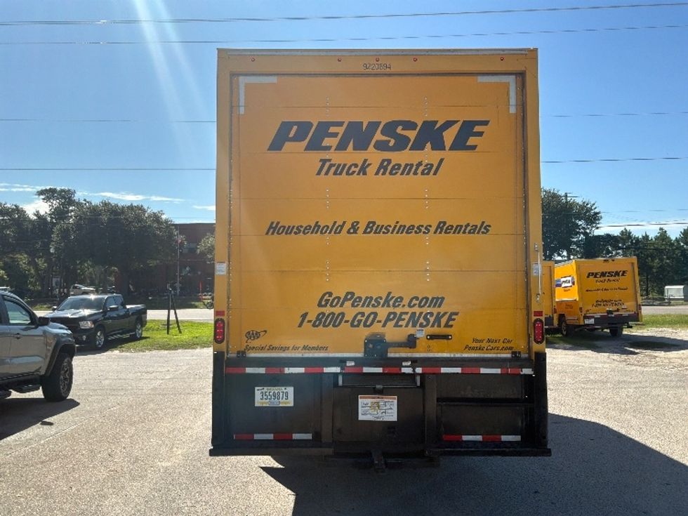 Medium Duty Box Truck-Light and Medium Duty Trucks-International-2021-MV607-Mebane-NC-198,683\n\t\tmiles-$ 33,500 - Image 7