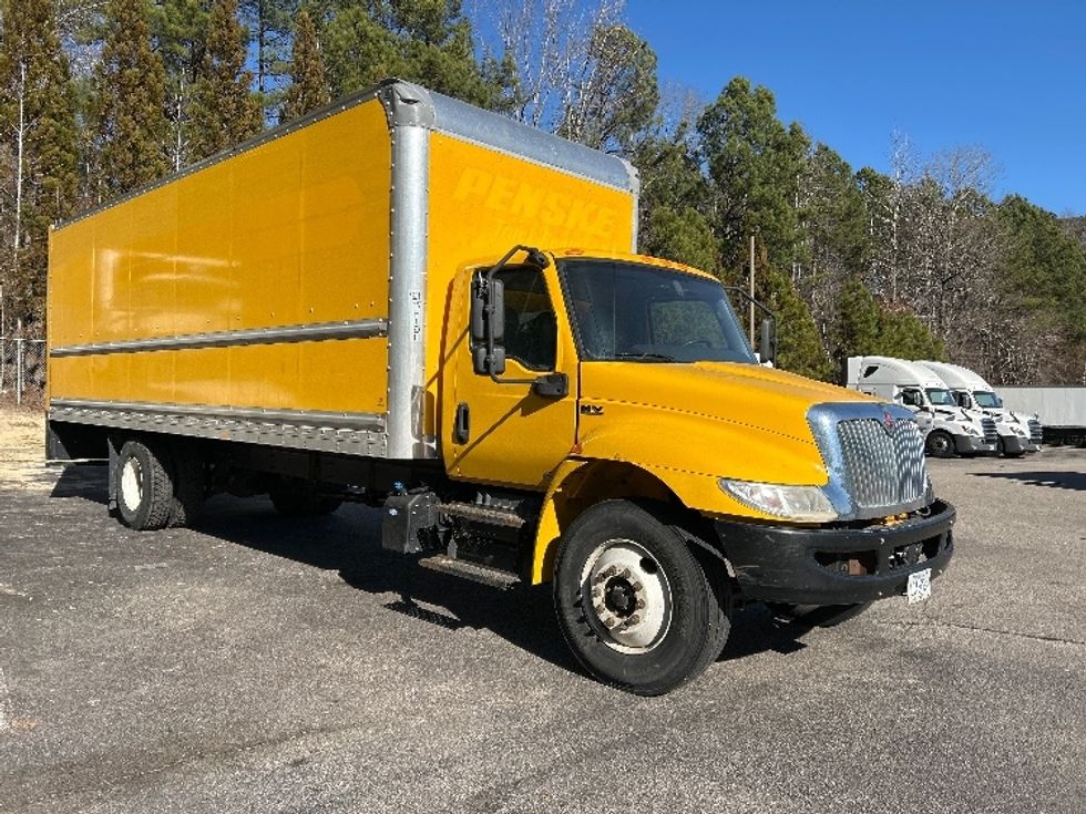 Medium Duty Box Truck-Light and Medium Duty Trucks-International-2021-MV607-Mebane-NC-225,001\n\t\tmiles-$ 38,500 - Image 1
