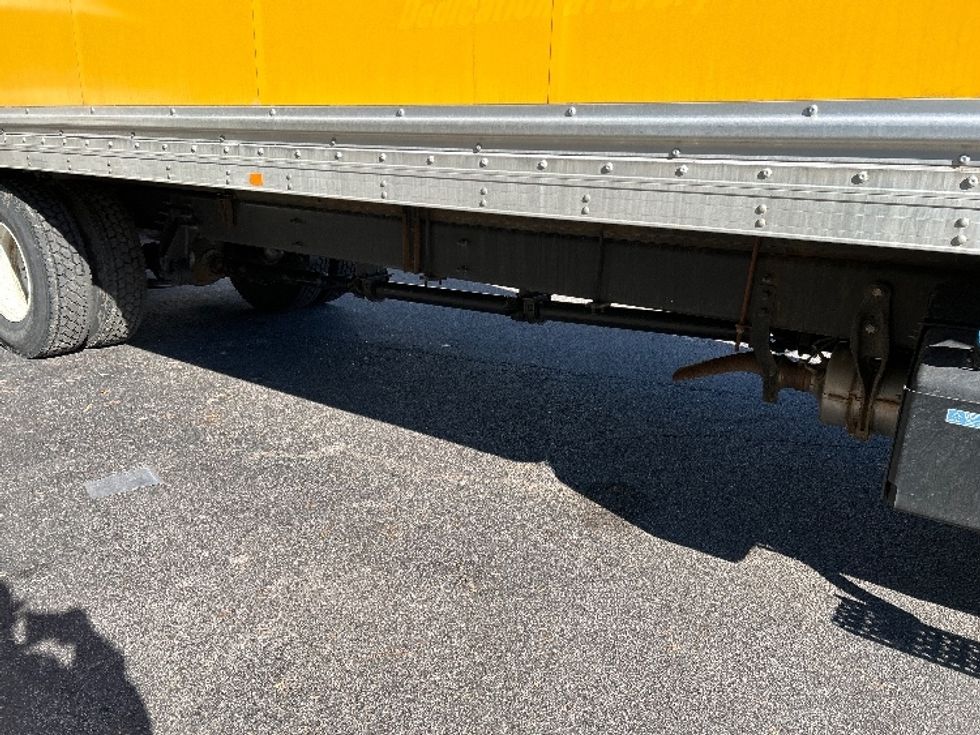 Medium Duty Box Truck-Light and Medium Duty Trucks-International-2021-MV607-Mebane-NC-225,001\n\t\tmiles-$ 38,500 - Image 14