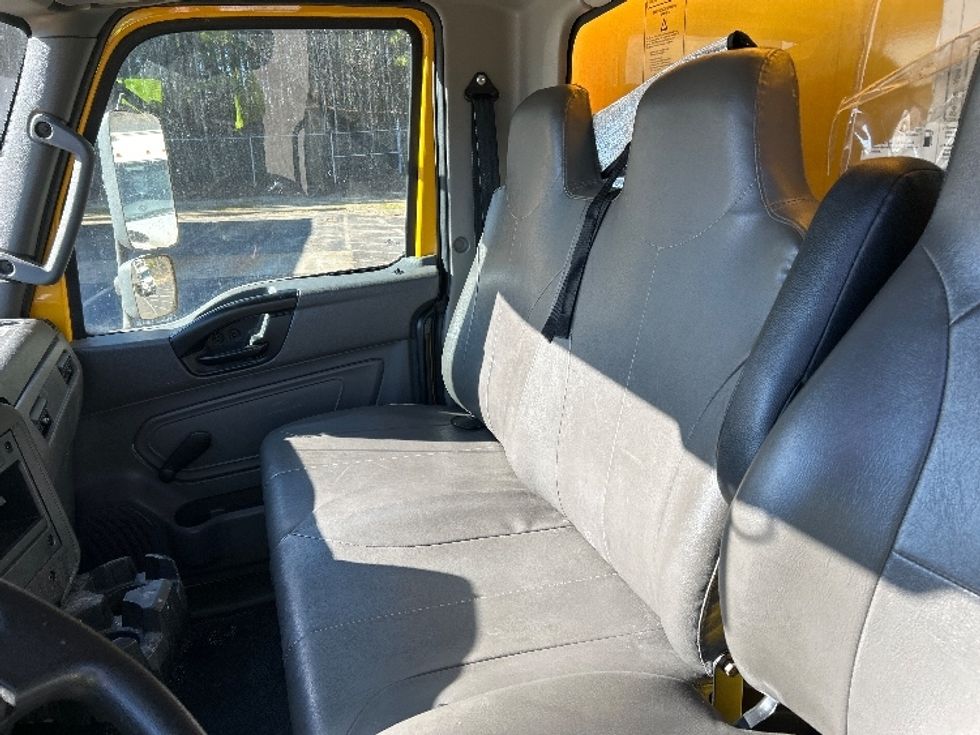 Medium Duty Box Truck-Light and Medium Duty Trucks-International-2021-MV607-Mebane-NC-225,001\n\t\tmiles-$ 38,500 - Image 19