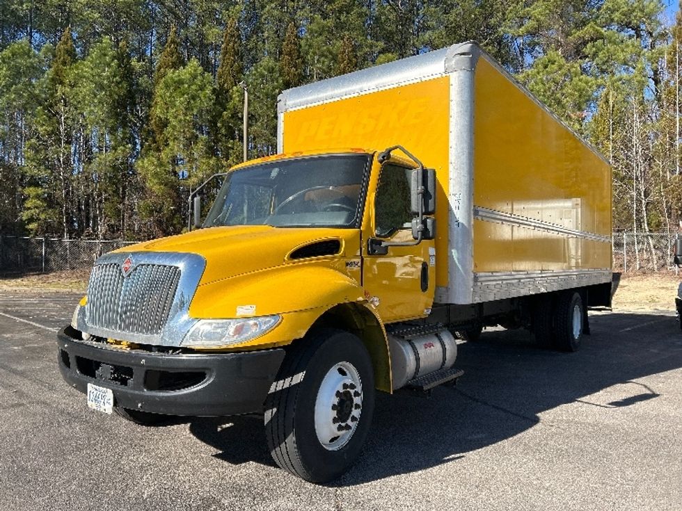 Medium Duty Box Truck-Light and Medium Duty Trucks-International-2021-MV607-Mebane-NC-225,001\n\t\tmiles-$ 38,500 - Image 3