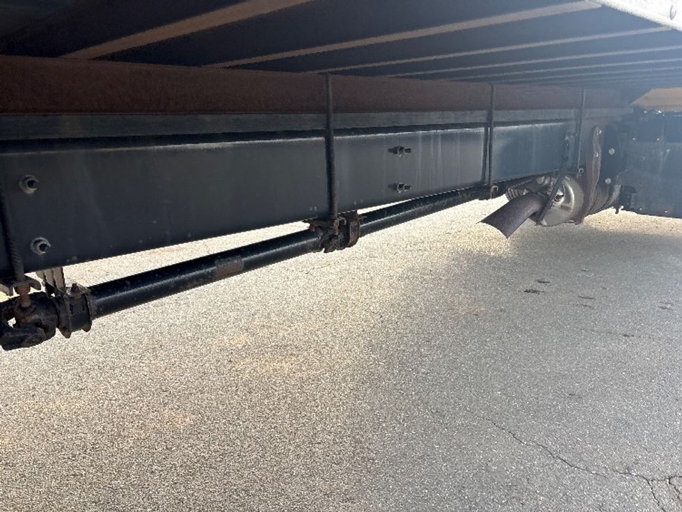 Medium Duty Box Truck-Light and Medium Duty Trucks-International-2021-MV607-Mebane-NC-250,432\n\t\tmiles-$ 34,000 - Image 13