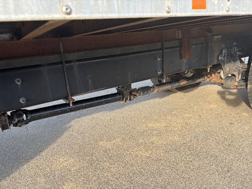 Medium Duty Box Truck-Light and Medium Duty Trucks-International-2021-MV607-Mebane-NC-250,432\n\t\tmiles-$ 34,000 - Image 5