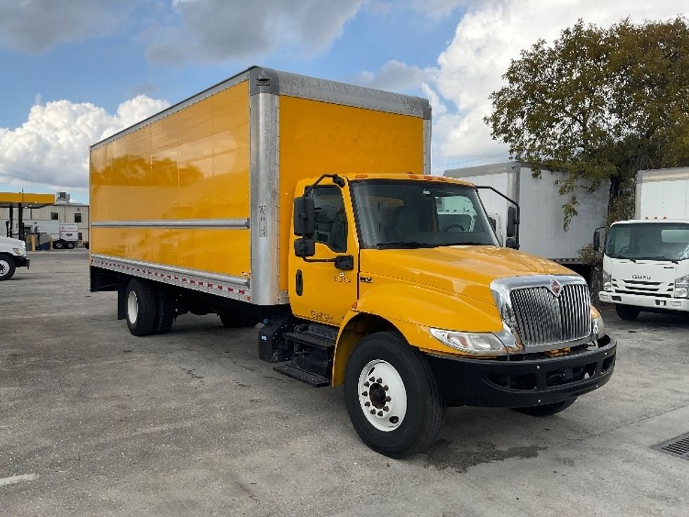 Medium Duty Box Truck-Light and Medium Duty Trucks-International-2021-MV607-Medley-FL-149,920\n\t\tmiles-$ 49,500 - Image 1