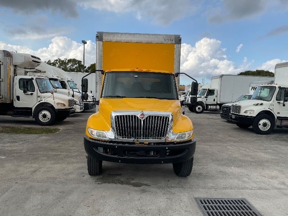 Medium Duty Box Truck-Light and Medium Duty Trucks-International-2021-MV607-Medley-FL-149,920\n\t\tmiles-$ 49,500 - Image 2