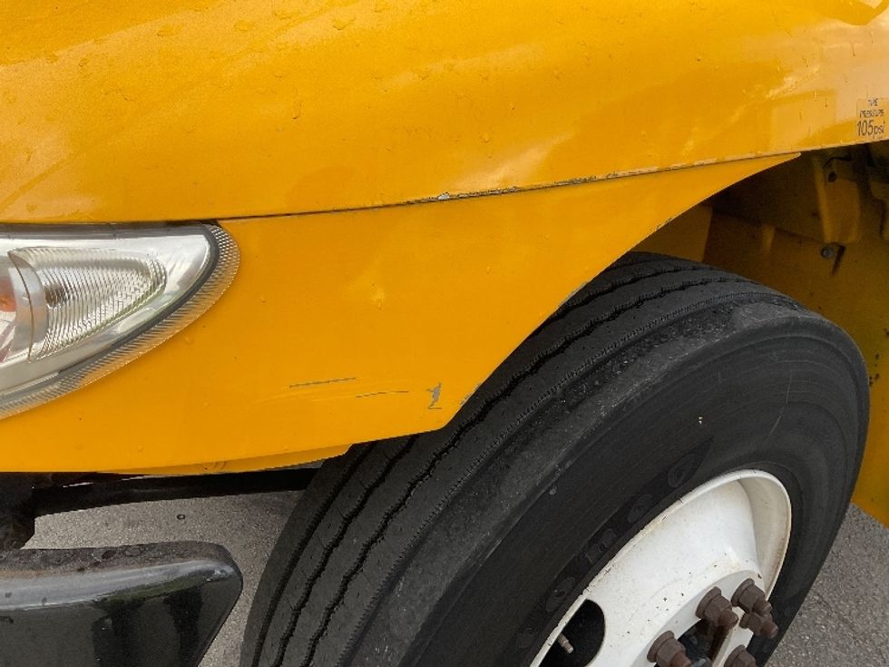 Medium Duty Box Truck-Light and Medium Duty Trucks-International-2021-MV607-Medley-FL-149,920\n\t\tmiles-$ 49,500 - Image 25