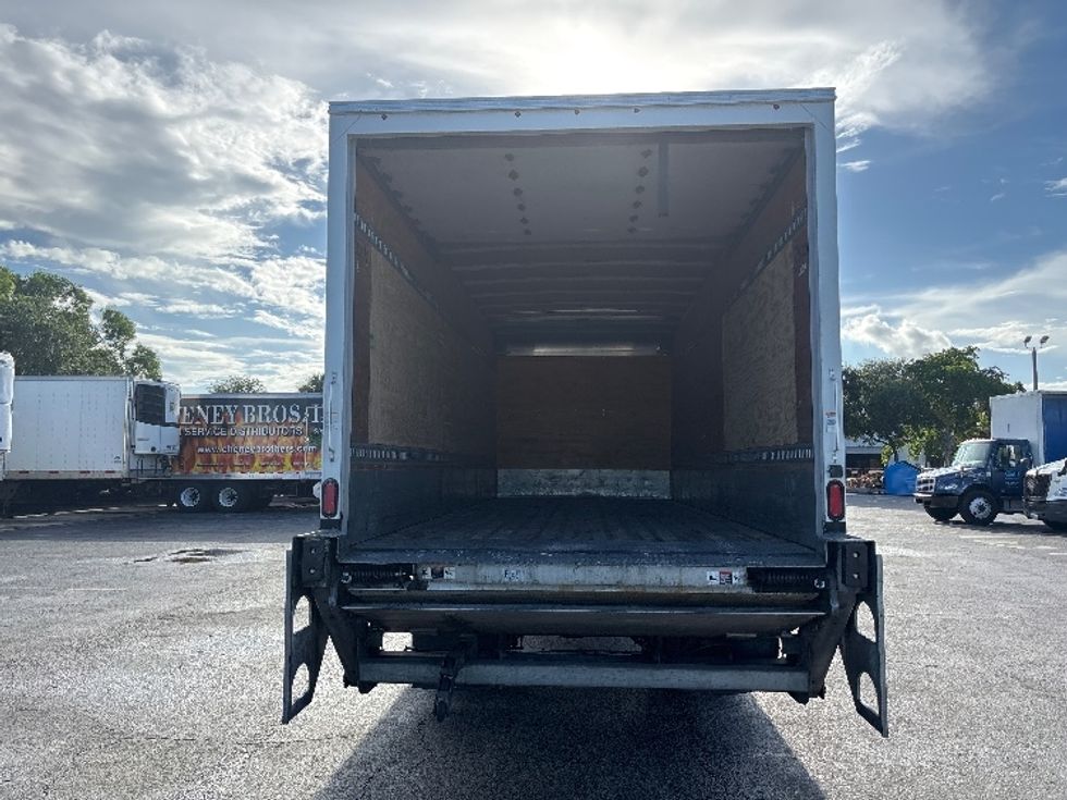 Medium Duty Box Truck-Light and Medium Duty Trucks-International-2021-MV607-Medley-FL-151,921\n\t\tmiles-$ 47,750 - Image 7