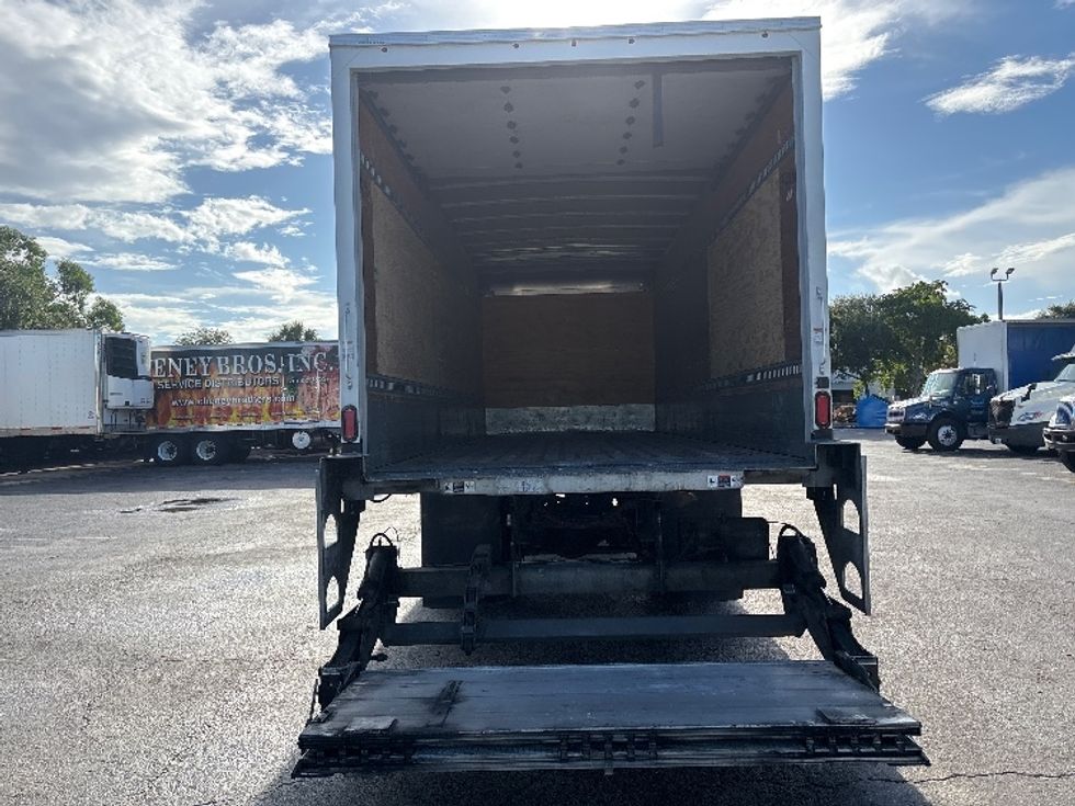 Medium Duty Box Truck-Light and Medium Duty Trucks-International-2021-MV607-Medley-FL-151,921\n\t\tmiles-$ 47,750 - Image 8