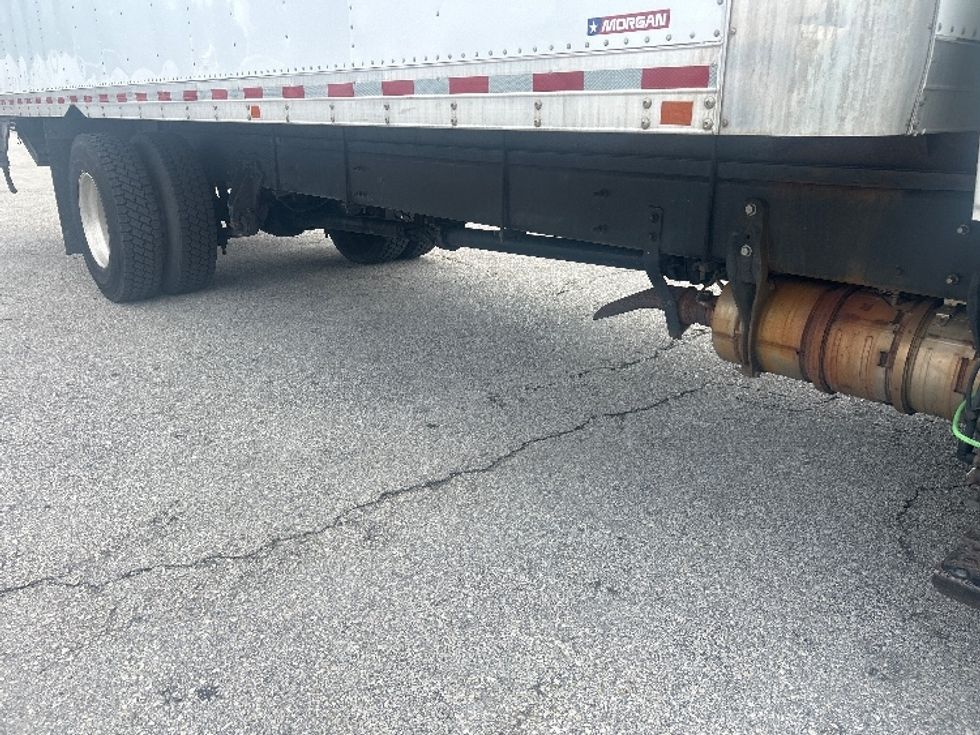 Medium Duty Box Truck-Light and Medium Duty Trucks-International-2021-MV607-Medley-FL-172,540\n\t\tmiles-$ 53,500 - Image 14