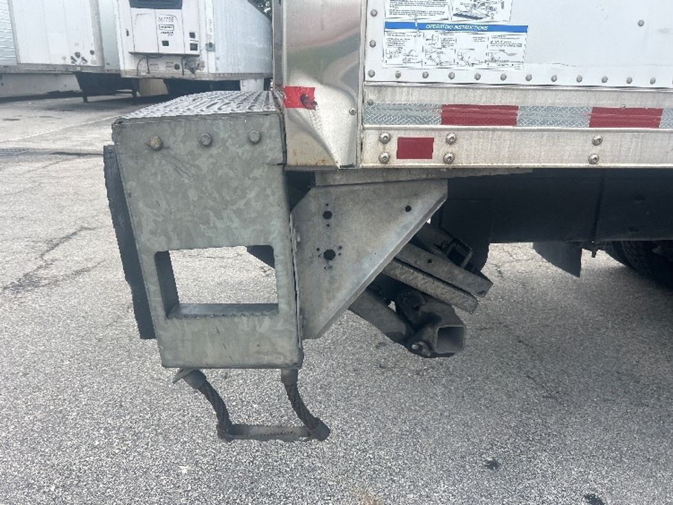 Medium Duty Box Truck-Light and Medium Duty Trucks-International-2021-MV607-Medley-FL-172,540\n\t\tmiles-$ 53,500 - Image 25
