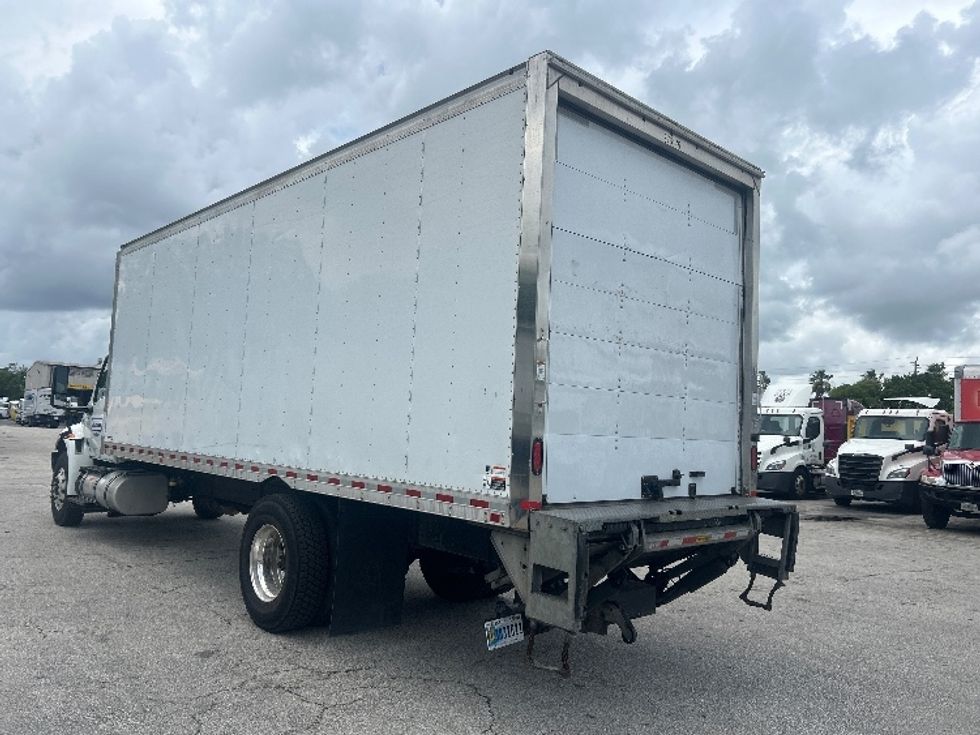 Medium Duty Box Truck-Light and Medium Duty Trucks-International-2021-MV607-Medley-FL-172,540\n\t\tmiles-$ 53,500 - Image 6
