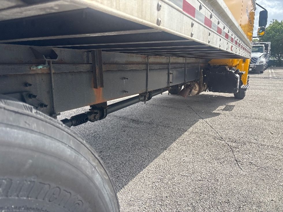 Medium Duty Box Truck-Light and Medium Duty Trucks-International-2021-MV607-Medley-FL-193,114\n\t\tmiles-$ 43,250 - Image 14