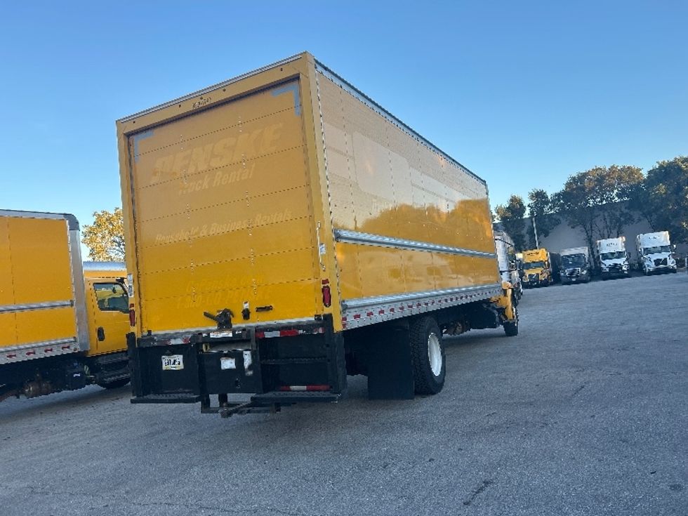 Medium Duty Box Truck-Light and Medium Duty Trucks-International-2021-MV607-Medley-FL-199,470\n\t\tmiles-$ 42,250 - Image 12