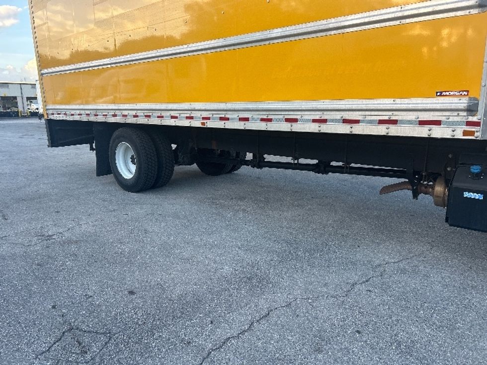 Medium Duty Box Truck-Light and Medium Duty Trucks-International-2021-MV607-Medley-FL-199,470\n\t\tmiles-$ 42,250 - Image 13