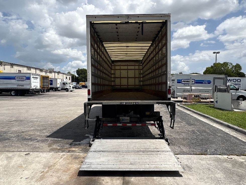 Medium Duty Box Truck-Light and Medium Duty Trucks-International-2021-MV607-Medley-FL-209,547\n\t\tmiles-$ 48,000 - Image 9