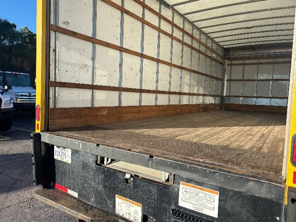 Medium Duty Box Truck-Light and Medium Duty Trucks-International-2021-MV607-Medley-FL-212,492\n\t\tmiles-$ 40,500 - Image 11