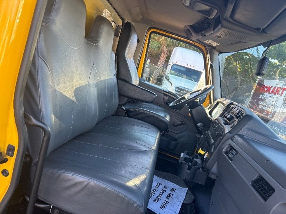 Medium Duty Box Truck-Light and Medium Duty Trucks-International-2021-MV607-Medley-FL-212,492\n\t\tmiles-$ 40,500 - Image 21