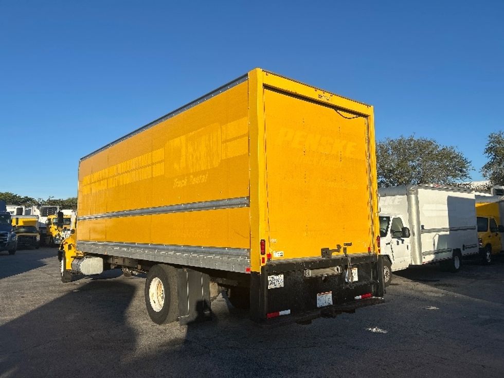 Medium Duty Box Truck-Light and Medium Duty Trucks-International-2021-MV607-Medley-FL-212,492\n\t\tmiles-$ 40,500 - Image 6