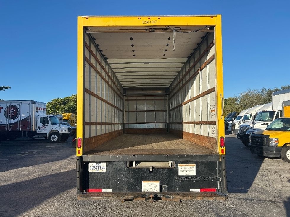 Medium Duty Box Truck-Light and Medium Duty Trucks-International-2021-MV607-Medley-FL-212,492\n\t\tmiles-$ 40,500 - Image 8