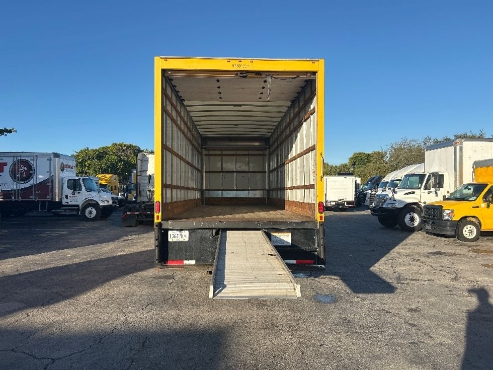 Medium Duty Box Truck-Light and Medium Duty Trucks-International-2021-MV607-Medley-FL-212,492\n\t\tmiles-$ 40,500 - Image 9