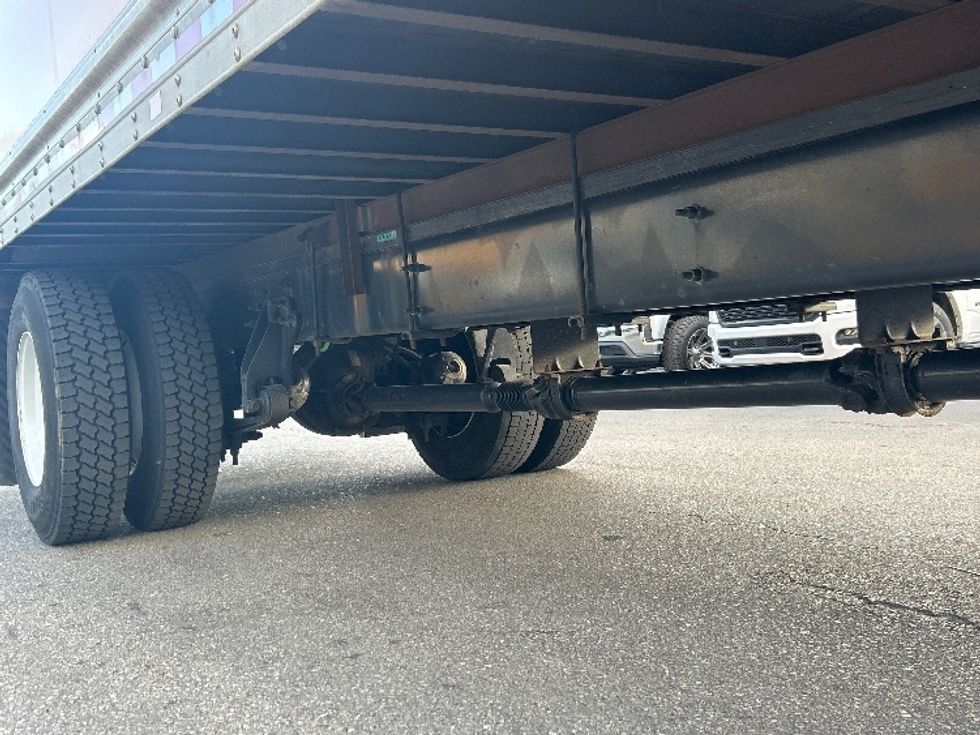 Medium Duty Box Truck-Light and Medium Duty Trucks-International-2021-MV607-Medley-FL-215,080\n\t\tmiles-$ 40,000 - Image 13