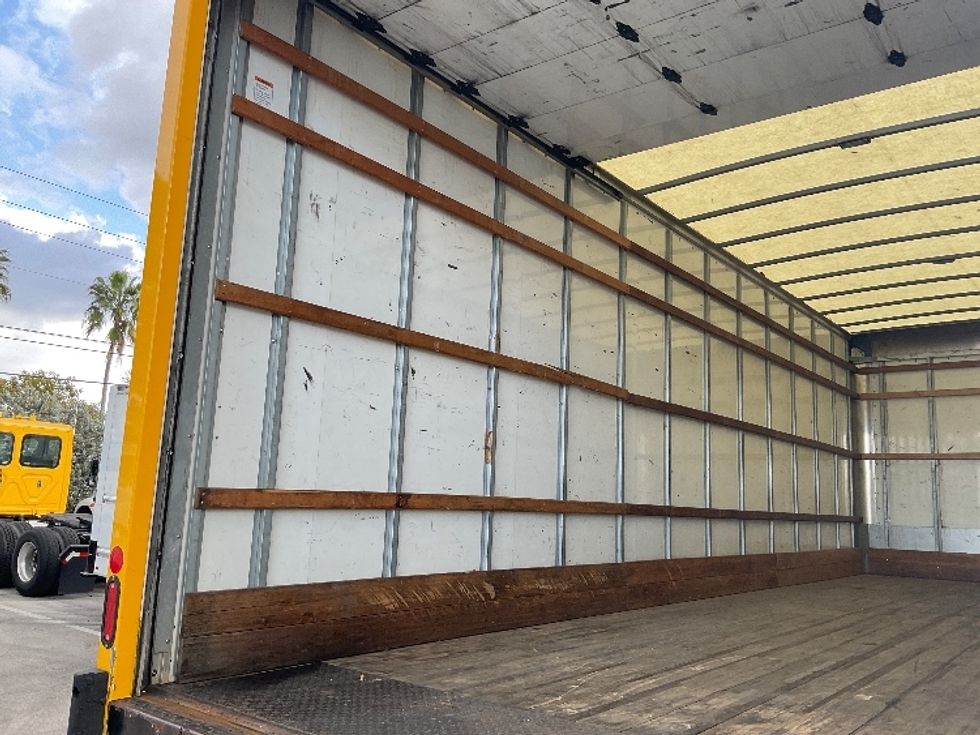 Medium Duty Box Truck-Light and Medium Duty Trucks-International-2021-MV607-Medley-FL-216,562\n\t\tmiles-$ 39,750 - Image 11