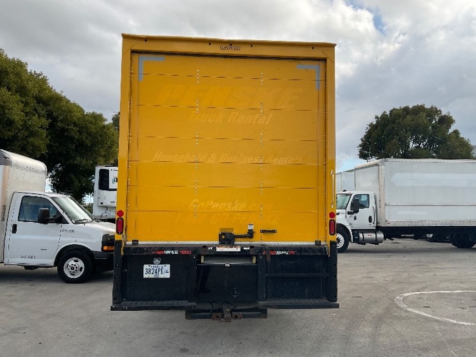 Medium Duty Box Truck-Light and Medium Duty Trucks-International-2021-MV607-Medley-FL-216,562\n\t\tmiles-$ 39,750 - Image 7