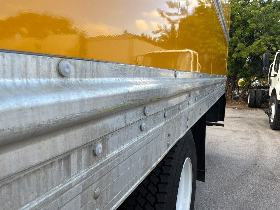 Medium Duty Box Truck-Light and Medium Duty Trucks-International-2021-MV607-Medley-FL-217,109\n\t\tmiles-$ 39,750 - Image 25