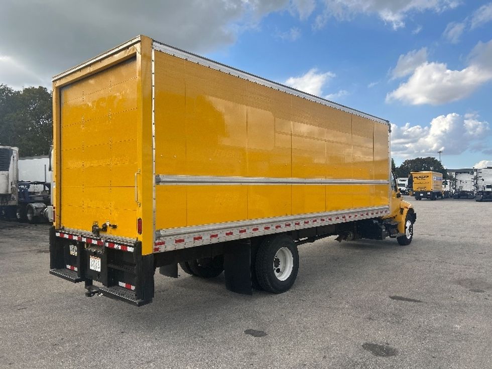 Medium Duty Box Truck-Light and Medium Duty Trucks-International-2021-MV607-Medley-FL-222,522\n\t\tmiles-$ 39,000 - Image 12