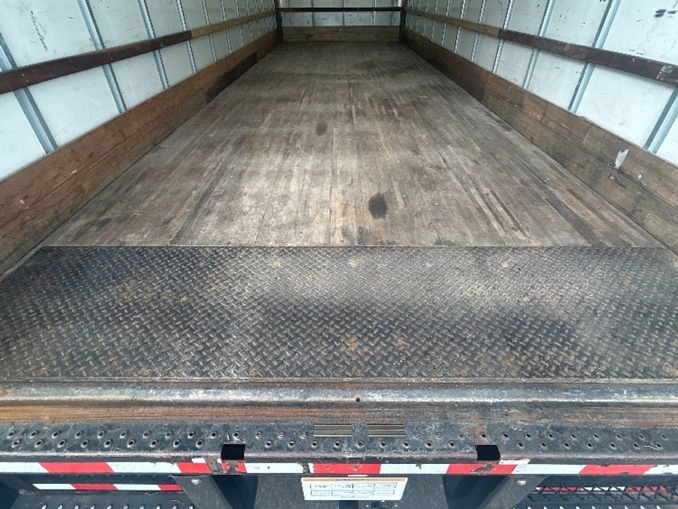 Medium Duty Box Truck-Light and Medium Duty Trucks-International-2021-MV607-Medley-FL-222,522\n\t\tmiles-$ 39,000 - Image 9