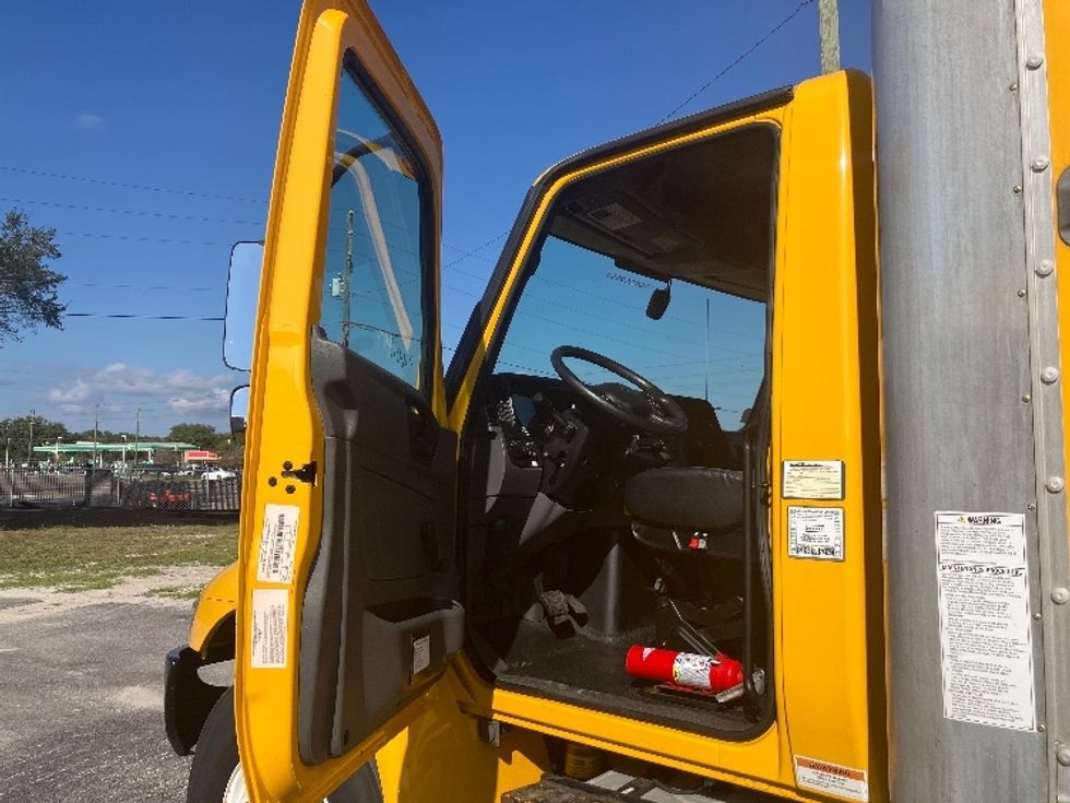Medium Duty Box Truck-Light and Medium Duty Trucks-International-2021-MV607-Medley-FL-225,619\n\t\tmiles-$ 38,500 - Image 16