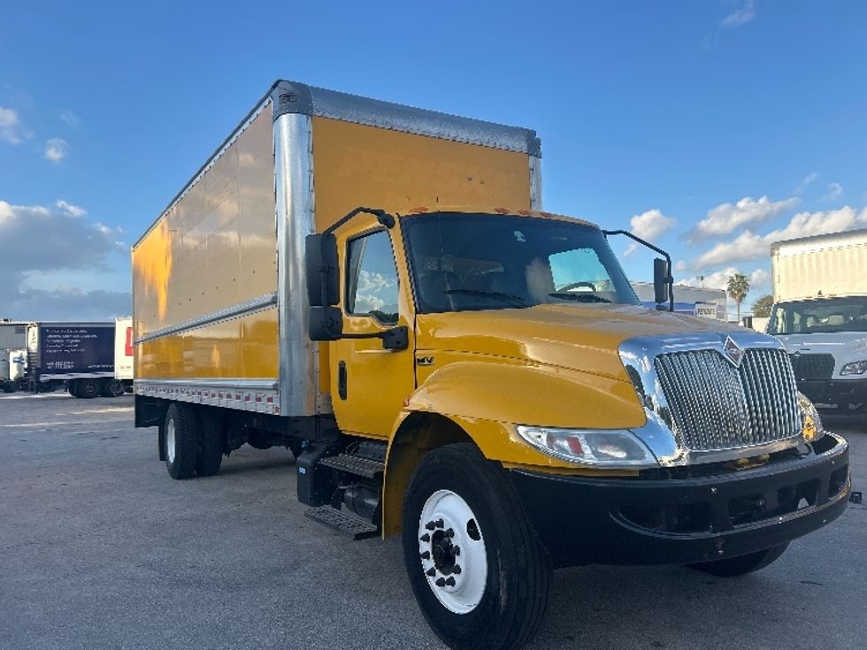 Medium Duty Box Truck-Light and Medium Duty Trucks-International-2021-MV607-Medley-FL-232,804\n\t\tmiles-$ 37,500 - Image 1
