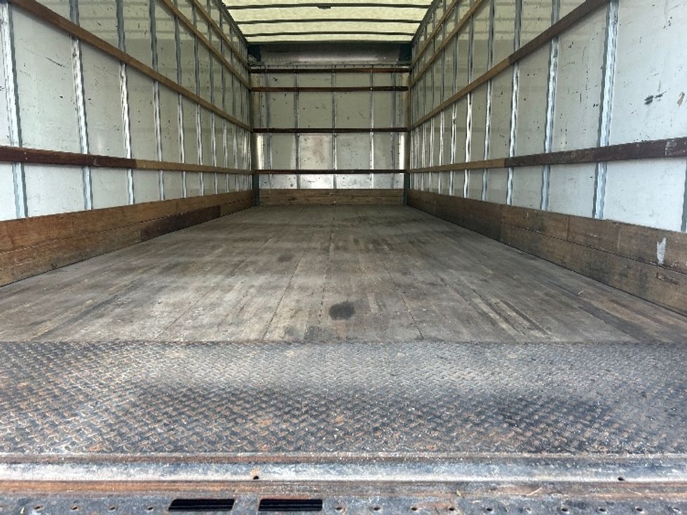 Medium Duty Box Truck-Light and Medium Duty Trucks-International-2021-MV607-Medley-FL-232,804\n\t\tmiles-$ 37,500 - Image 11