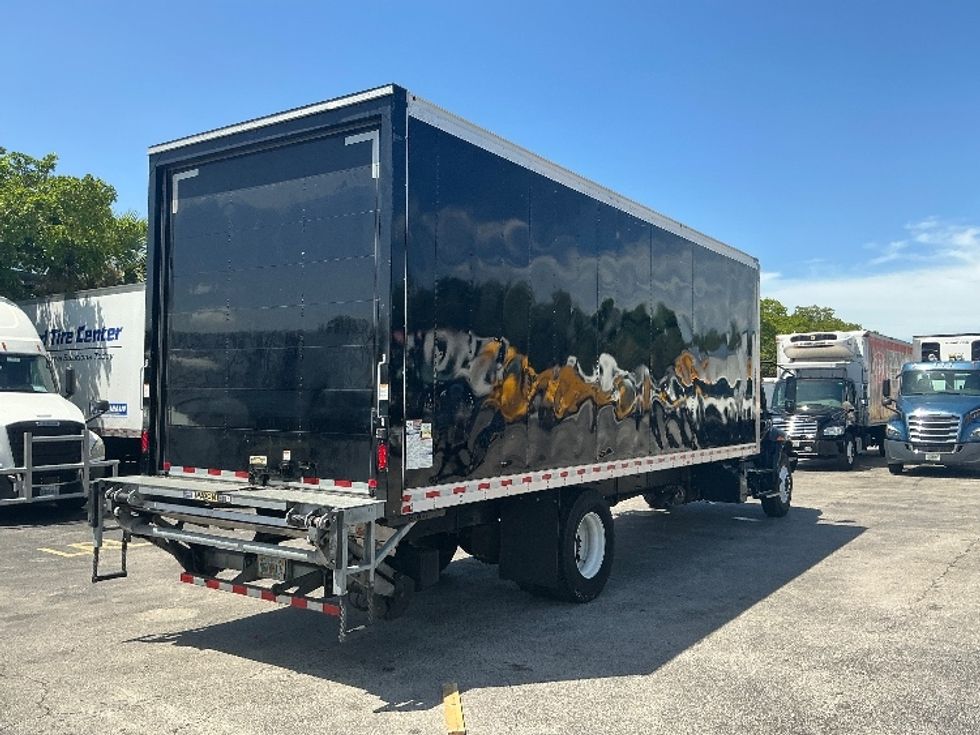 Medium Duty Box Truck-Light and Medium Duty Trucks-International-2021-MV607-Medley-FL-59,257\n\t\tmiles-$ 71,750 - Image 13