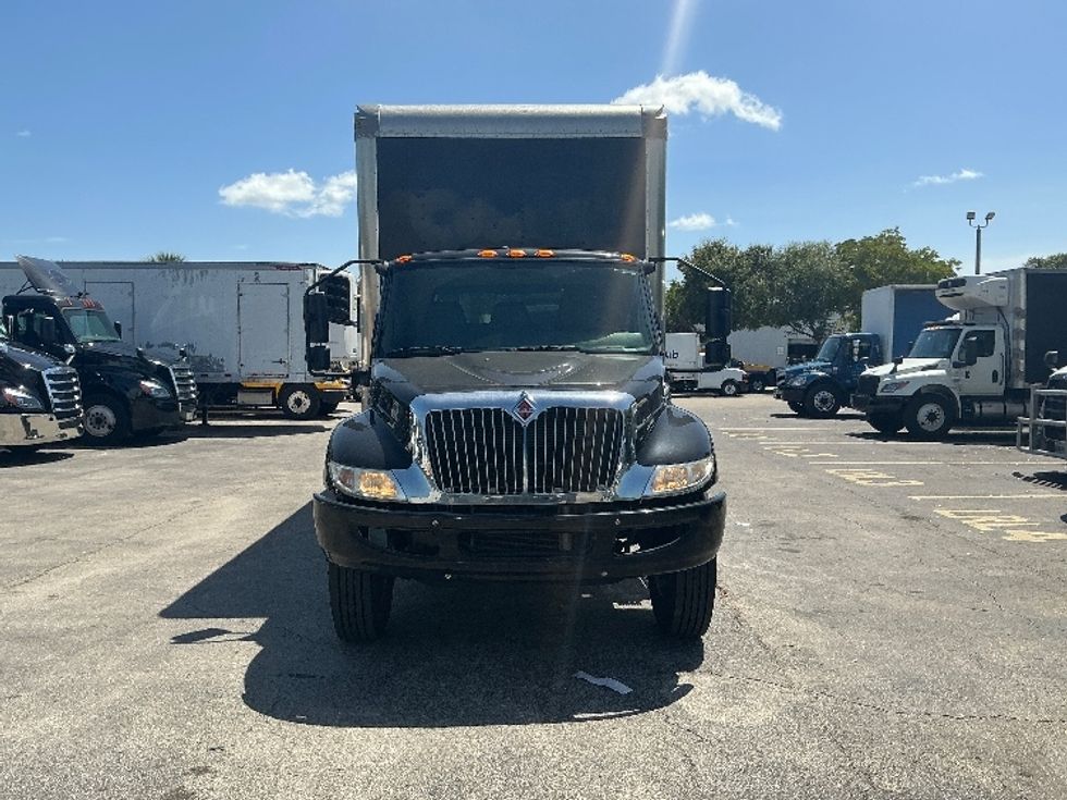 Medium Duty Box Truck-Light and Medium Duty Trucks-International-2021-MV607-Medley-FL-59,257\n\t\tmiles-$ 71,750 - Image 2