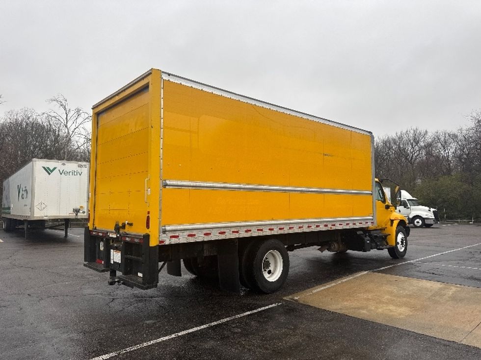 Medium Duty Box Truck-Light and Medium Duty Trucks-International-2021-MV607-Memphis-TN-165,800\n\t\tmiles-$ 41,500 - Image 13
