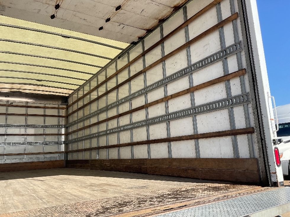 Medium Duty Box Truck-Light and Medium Duty Trucks-International-2021-MV607-Memphis-TN-188,996\n\t\tmiles-$ 55,000 - Image 12