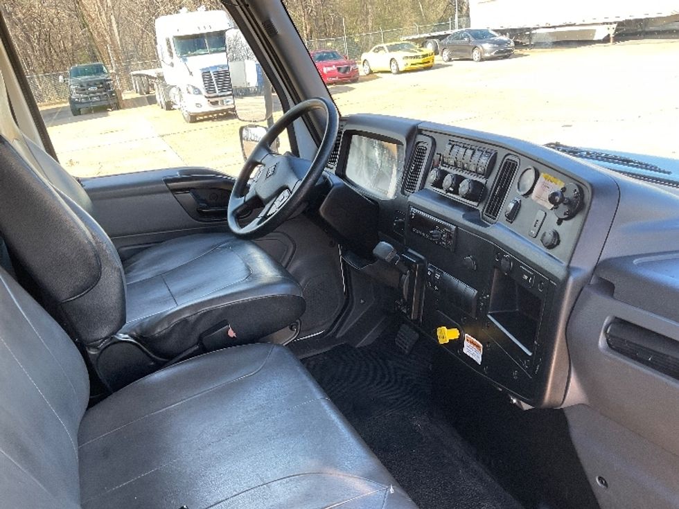 Medium Duty Box Truck-Light and Medium Duty Trucks-International-2021-MV607-Memphis-TN-188,996\n\t\tmiles-$ 55,000 - Image 21