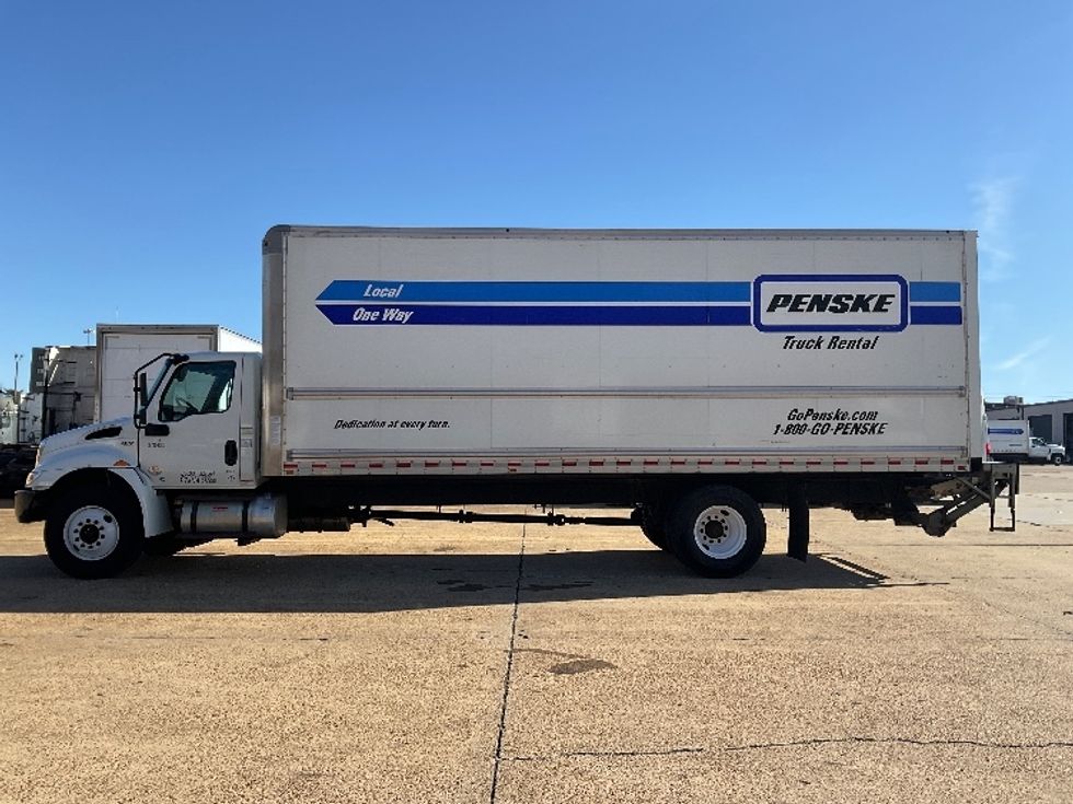 Medium Duty Box Truck-Light and Medium Duty Trucks-International-2021-MV607-Memphis-TN-188,996\n\t\tmiles-$ 55,000 - Image 4
