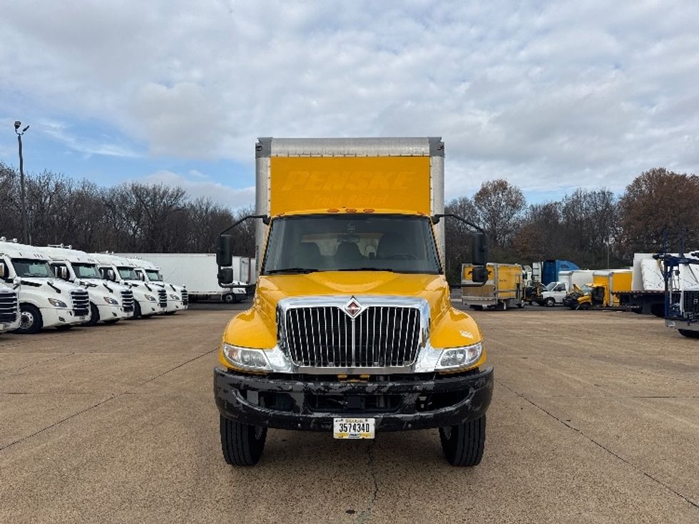 Medium Duty Box Truck-Light and Medium Duty Trucks-International-2021-MV607-Memphis-TN-197,637\n\t\tmiles-$ 42,500 - Image 2