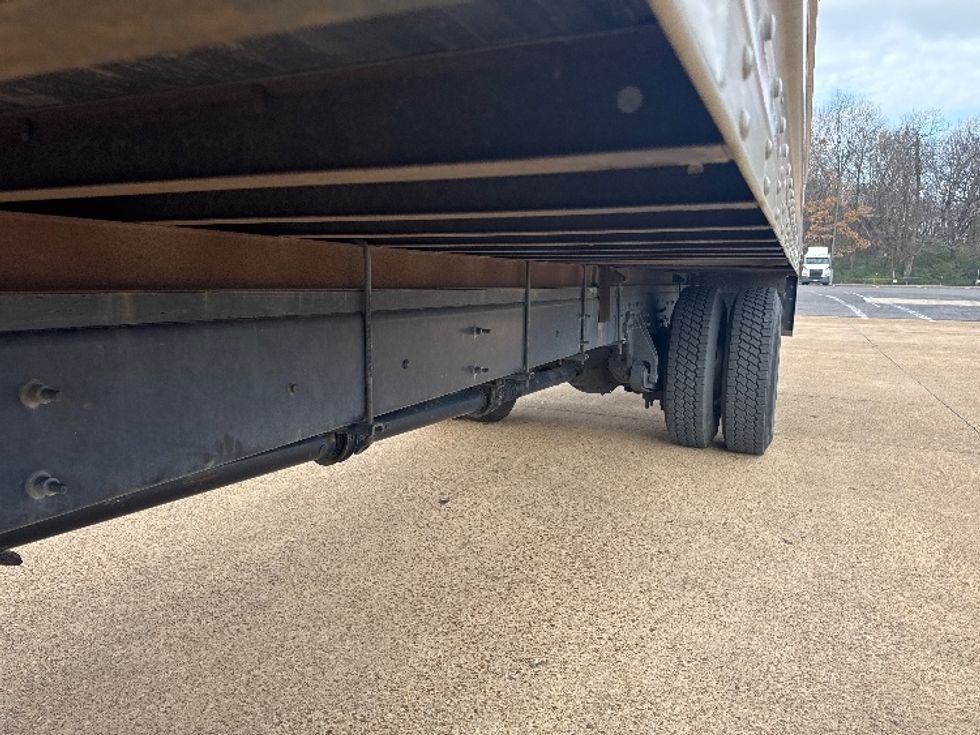 Medium Duty Box Truck-Light and Medium Duty Trucks-International-2021-MV607-Memphis-TN-197,637\n\t\tmiles-$ 42,500 - Image 5