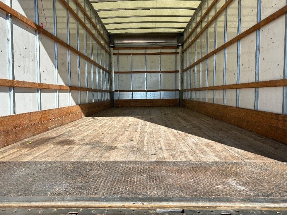 Medium Duty Box Truck-Light and Medium Duty Trucks-International-2021-MV607-Memphis-TN-200,136\n\t\tmiles-$ 42,250 - Image 9
