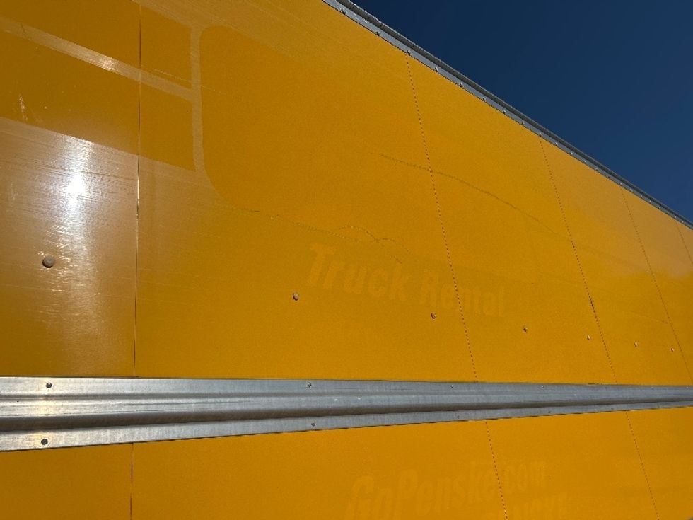 Medium Duty Box Truck-Light and Medium Duty Trucks-International-2021-MV607-Memphis-TN-209,078\n\t\tmiles-$ 41,000 - Image 25