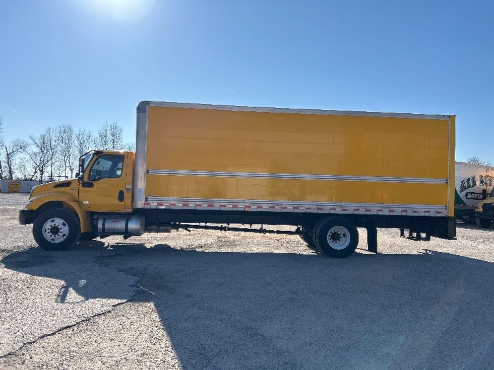 Medium Duty Box Truck-Light and Medium Duty Trucks-International-2021-MV607-Memphis-TN-209,078\n\t\tmiles-$ 41,000 - Image 4