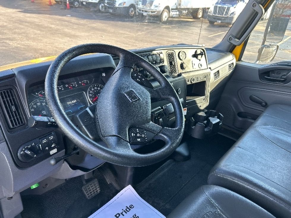 Medium Duty Box Truck-Light and Medium Duty Trucks-International-2021-MV607-Memphis-TN-216,469\n\t\tmiles-$ 40,000 - Image 16