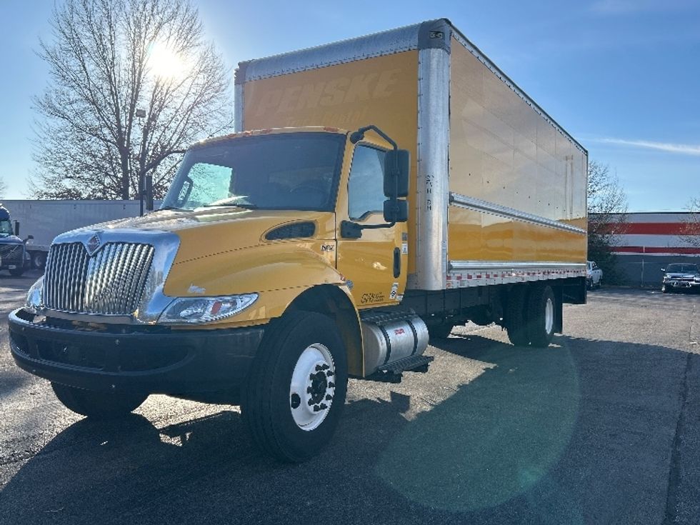 Medium Duty Box Truck-Light and Medium Duty Trucks-International-2021-MV607-Memphis-TN-216,469\n\t\tmiles-$ 40,000 - Image 3