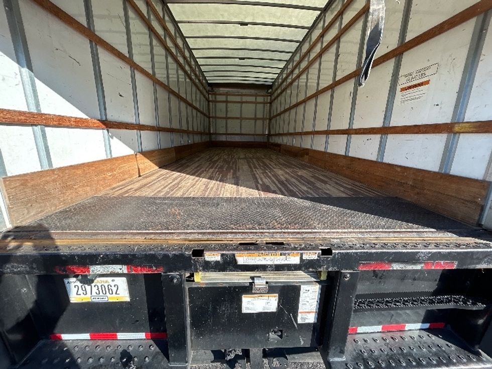 Medium Duty Box Truck-Light and Medium Duty Trucks-International-2021-MV607-Memphis-TN-216,469\n\t\tmiles-$ 40,000 - Image 9